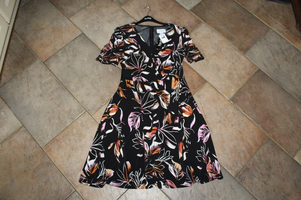 Joseph Ribkoff prachtige jurk met pof mouw mt 44, Kleding | Dames, Meerkleurig, ., Maat 42/44 (L), Joseph Ribkoff