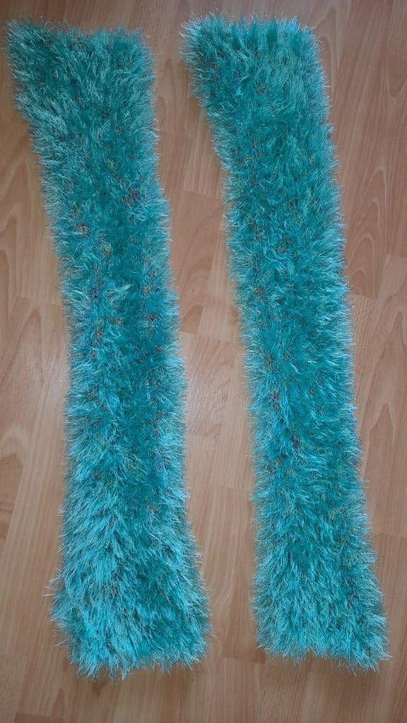 Groen fluffy sjaaltje, Ophalen of Verzenden, Zo goed als nieuw, Meisje, Sjaal