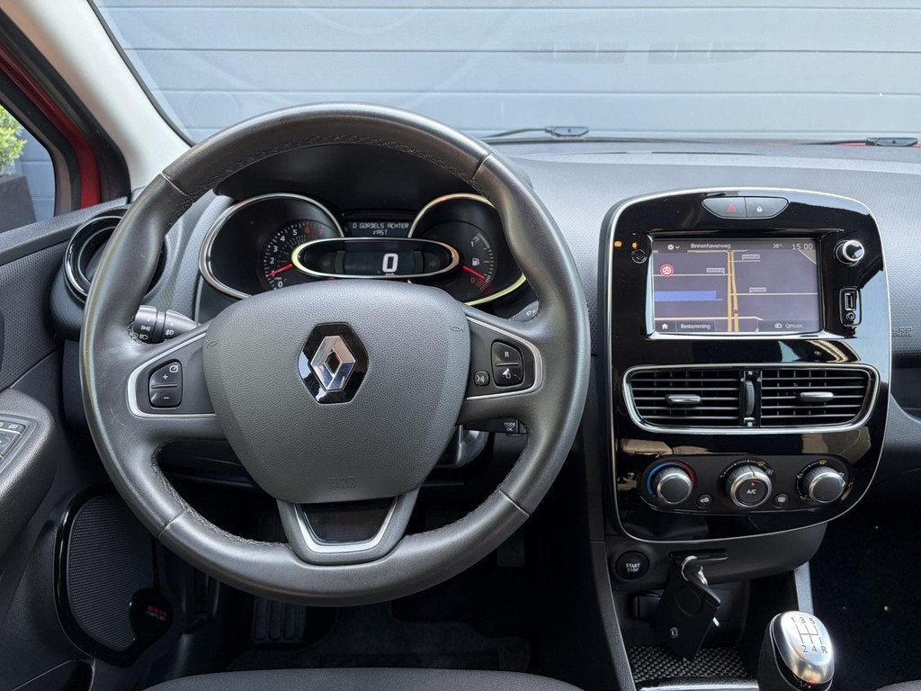 Renault Clio 0.9 TCe Limited Trekhaak,Navi,Keyless,Airco,Cru, Auto's, Voorwielaandrijving, 898 cc, Stof, Gebruikt