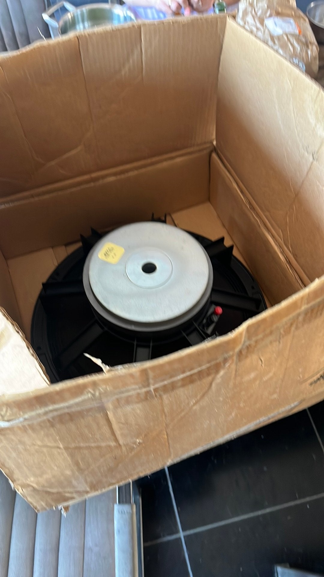 Bell losse luidspreker 15B-400 8 ohm werking onbekend, Ophalen of Verzenden, Niet werkend, Studiomonitor