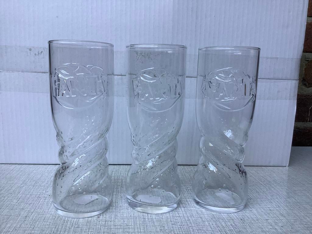 3 fanta glazen, Ophalen of Verzenden, Gebruikt, Bierglas