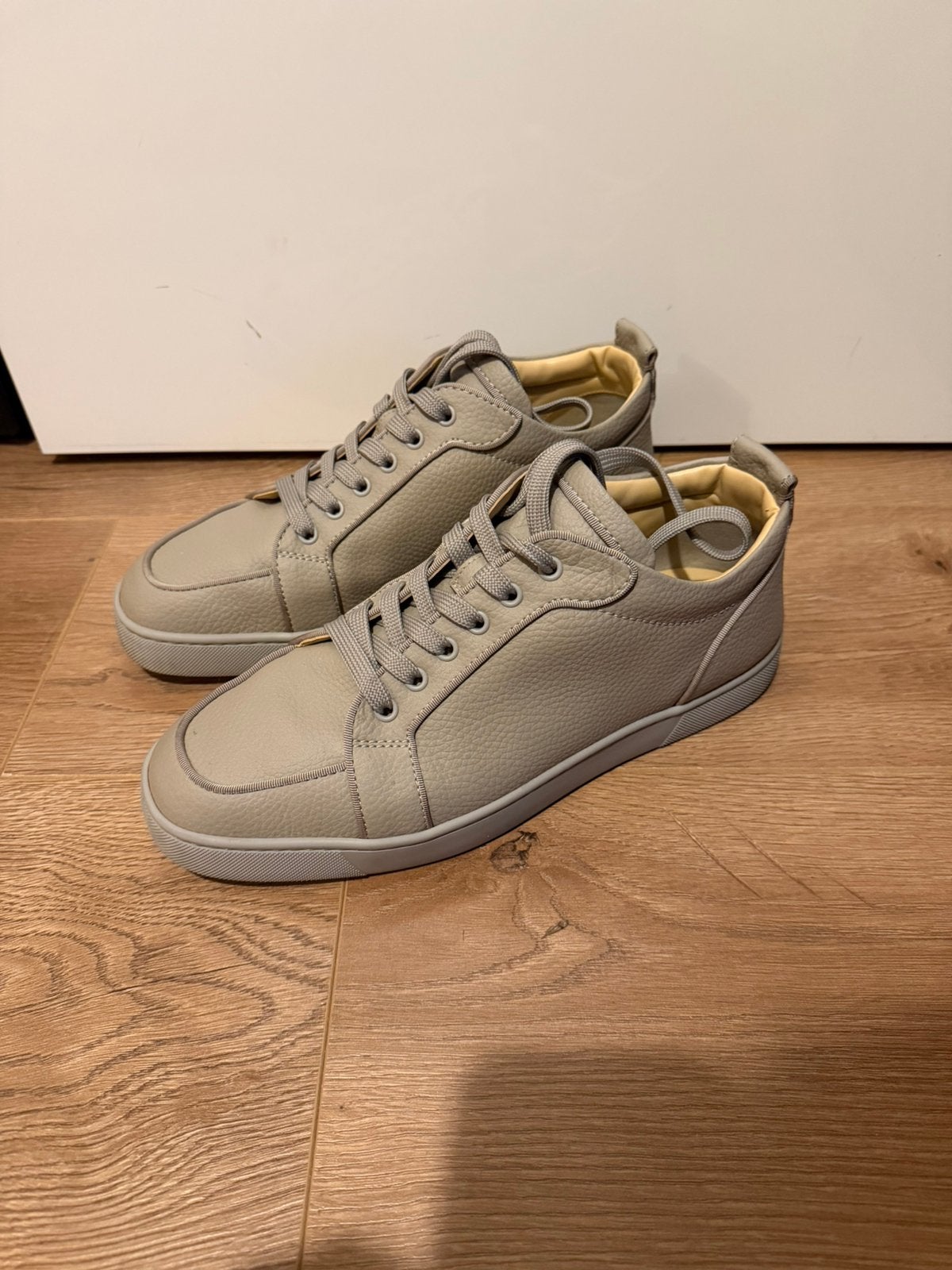 Christian Louboutin Rantulow Sneakers MAAT 43.5, Ophalen, Overige kleuren, Sneakers of Gympen, Zo goed als nieuw
