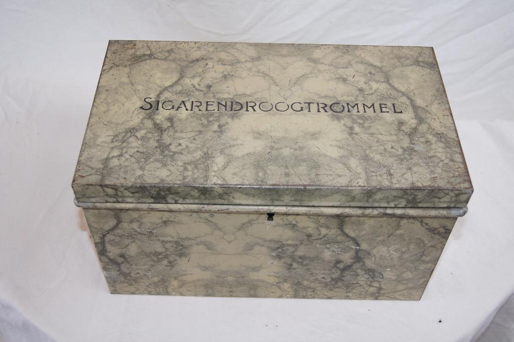 Sigaren droogtrommel / Pepermunt blik, Ophalen of Verzenden