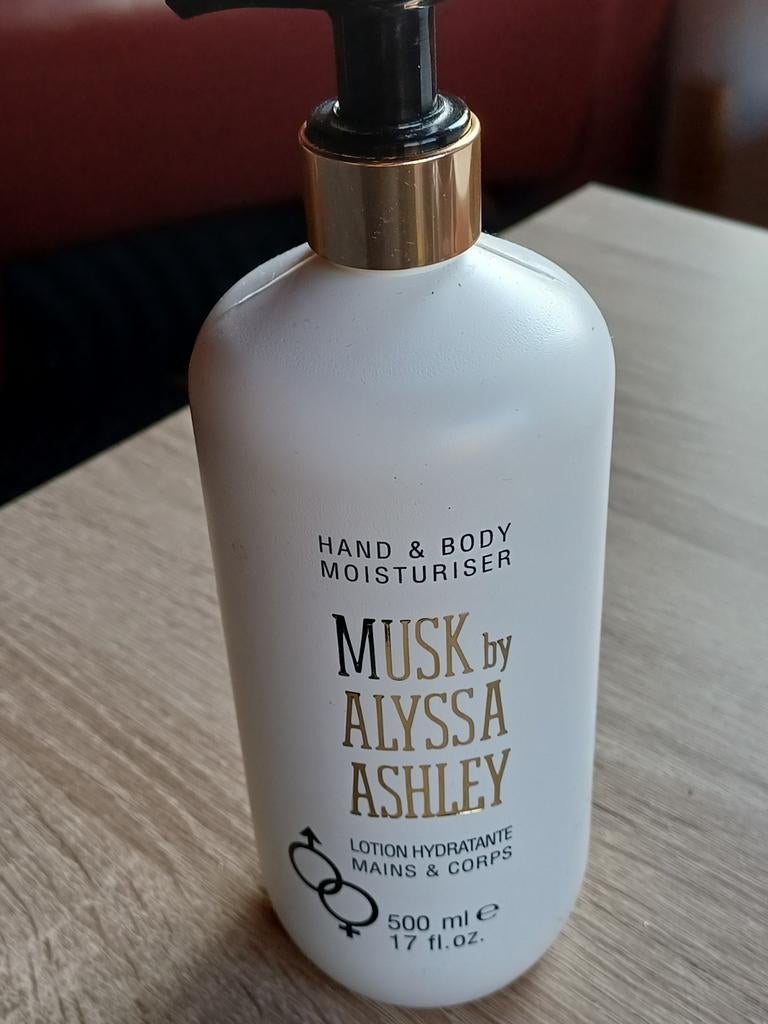 Musk by Alyssa Ashley Hand & Body Moisturiser 500 ml, Ophalen of Verzenden