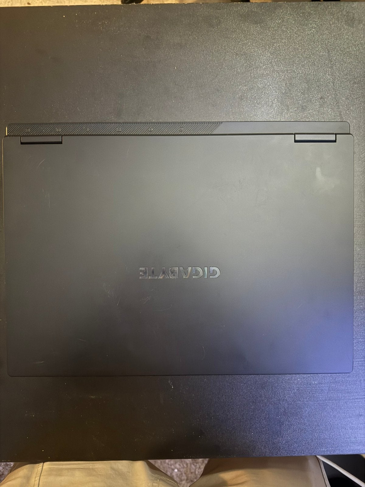 Gaming laptop GIGABYTE Gaming A16 – RTX 5060, Computers en Software, Ophalen, Gebruikt, 32 GB, Gaming