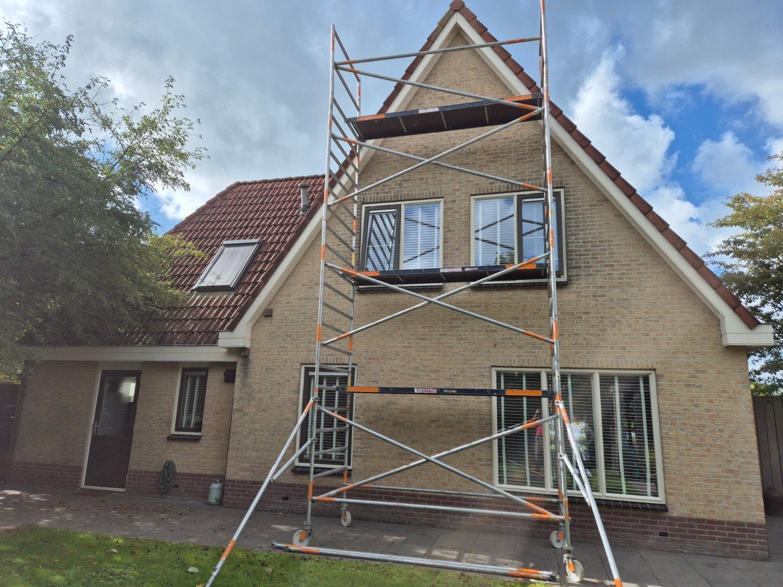 TE HUUR ROLSTEIGER, Ophalen of Verzenden, Gebruikt, Gevelsteiger, 5 meter of hoger