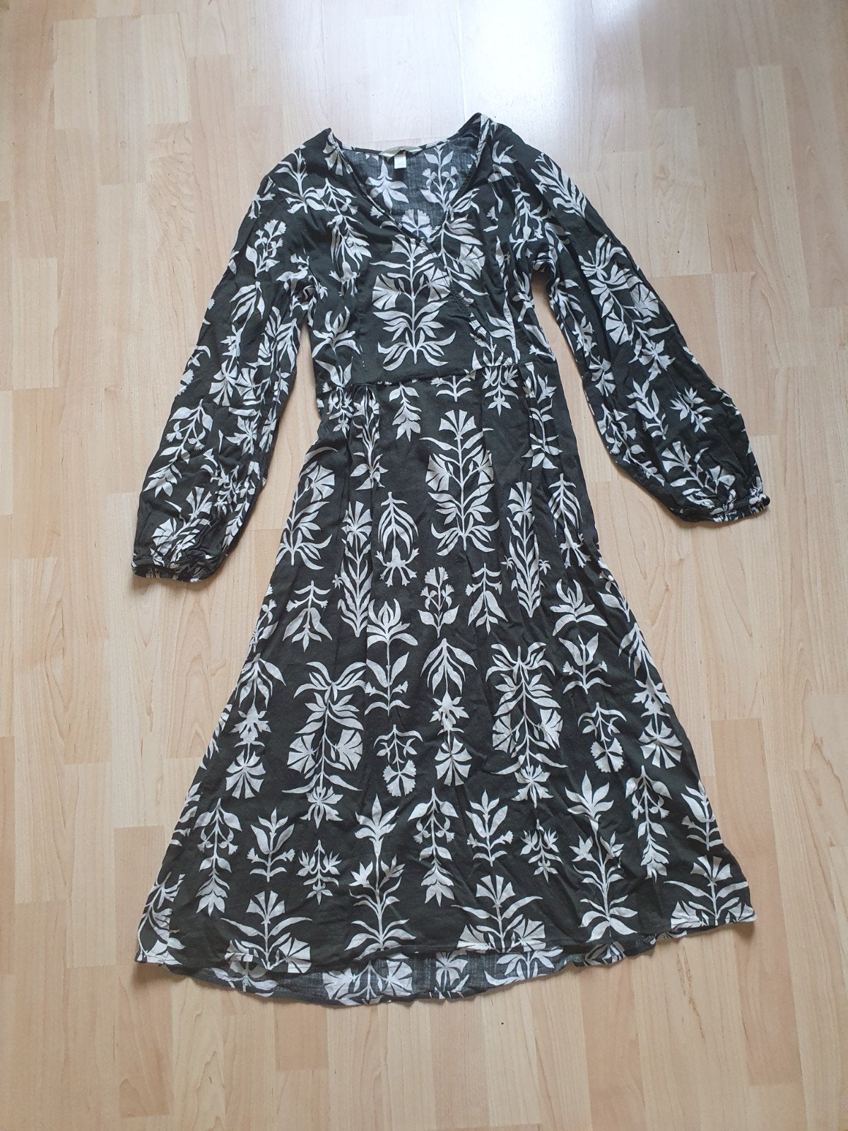 Lange groene midi maxi jurk print h&m maat 36 s, Kleding | Dames, Jurken, H&M, Ophalen of Verzenden, Zo goed als nieuw, Maat 36 (S)