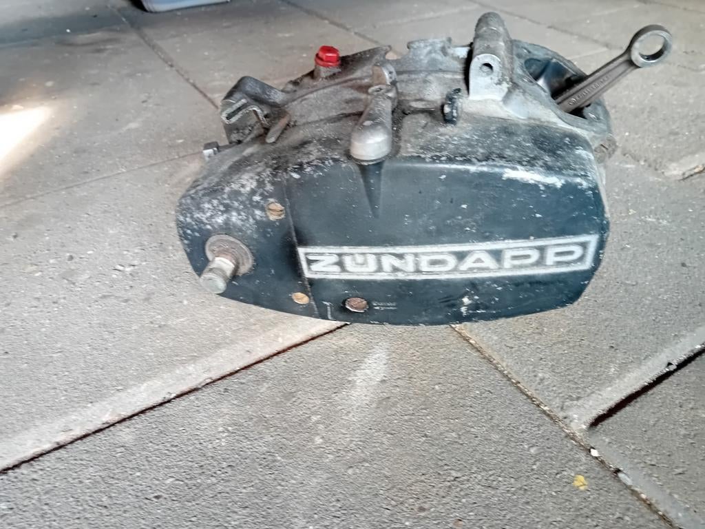 Zundapp motorblok, Fietsen en Brommers, Brommeronderdelen | Zundapp, Ophalen of Verzenden, Gebruikt, Blok