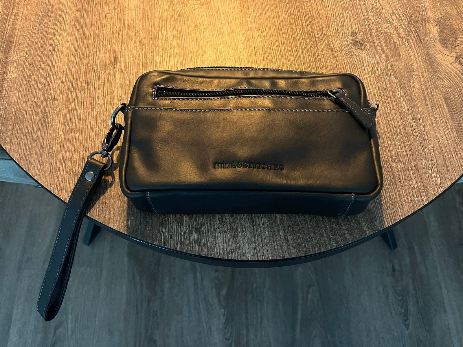Nieuwe Zwarte Leren Polstas - Hide & Stitches, Ophalen of Verzenden, Nieuw, Zwart