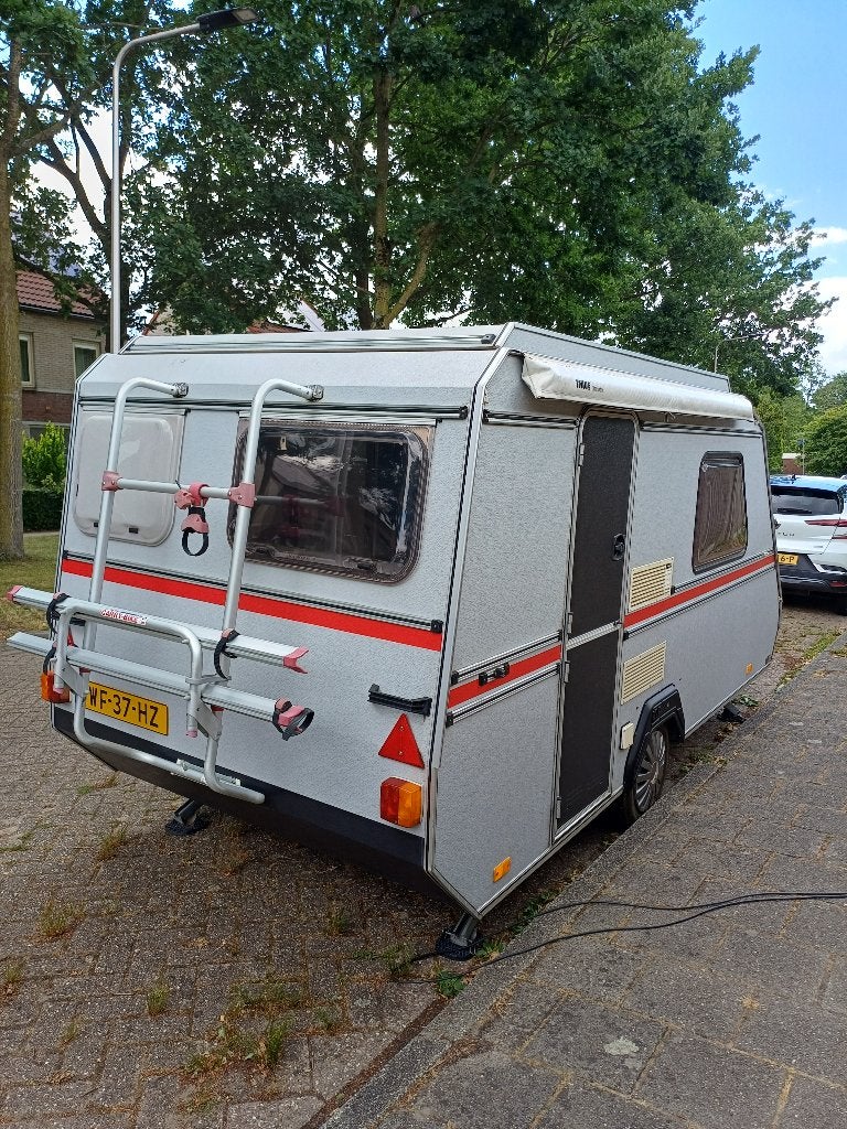 Compacte en complete Kip Shelter Plus caravan, Standaardzit, Kip, Particulier, 4 tot 5 meter
