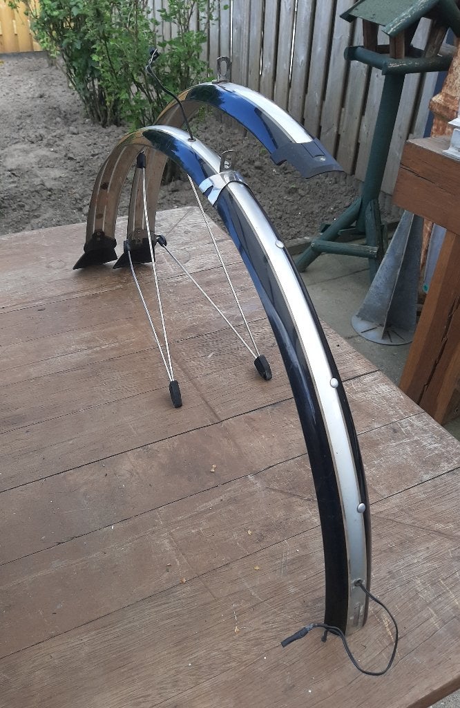 Spatbordset 28 inch 45 mm Zilver - Zwart, Fietsen en Brommers, Fietsonderdelen, Elektrische fiets, Zo goed als nieuw, Aluminium