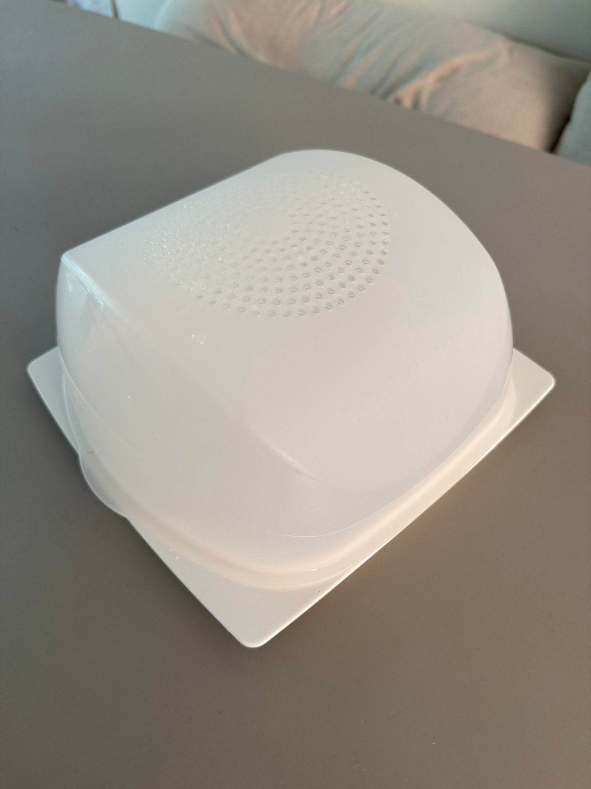 Tupperware Kaasdoos groot / nieuwstaat, Wit, Overige typen, Ophalen of Verzenden, Zo goed als nieuw