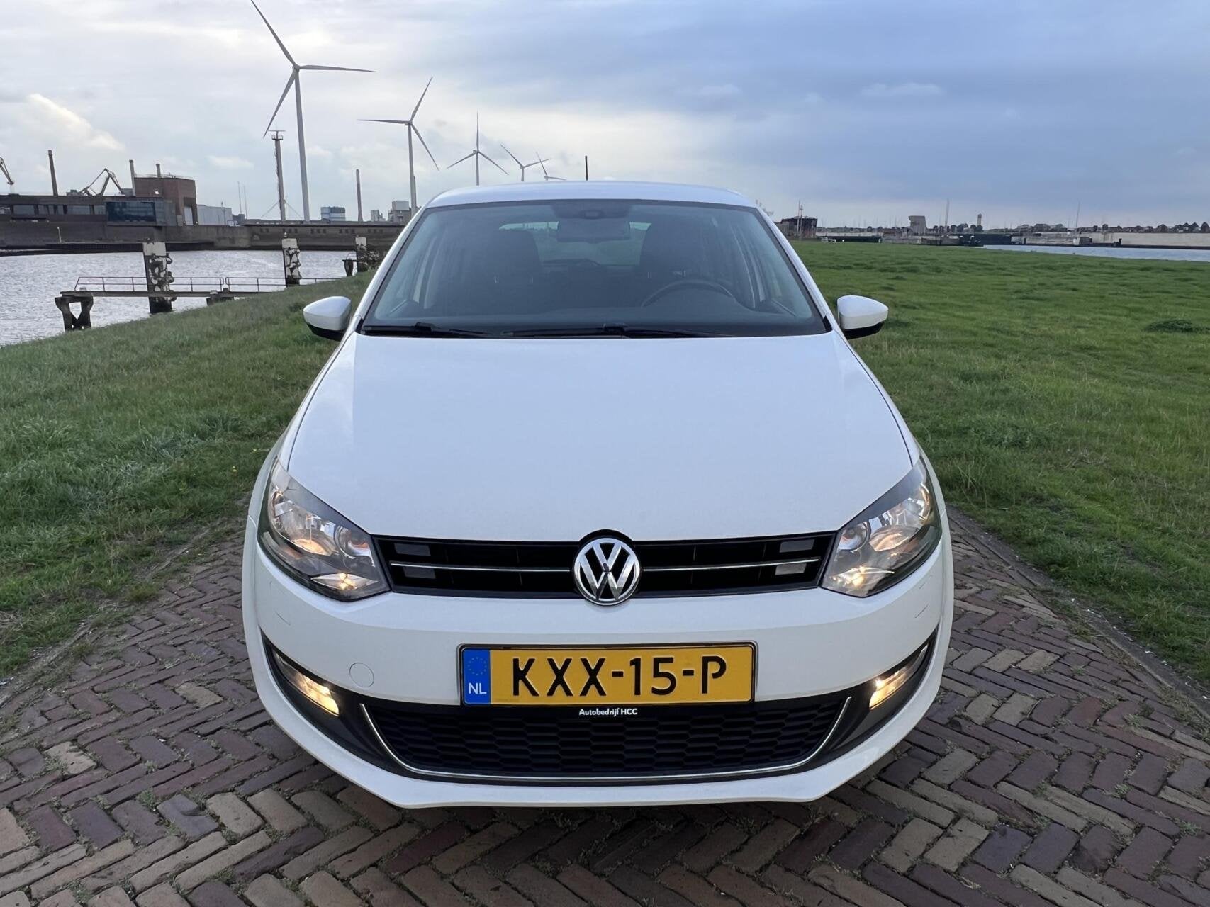 Volkswagen Polo 1.2-12V 6R AIRCO|CRUISE|CARPLAY|5DRS|NW APK, Stof, Gebruikt, Zwart, 1198 cc