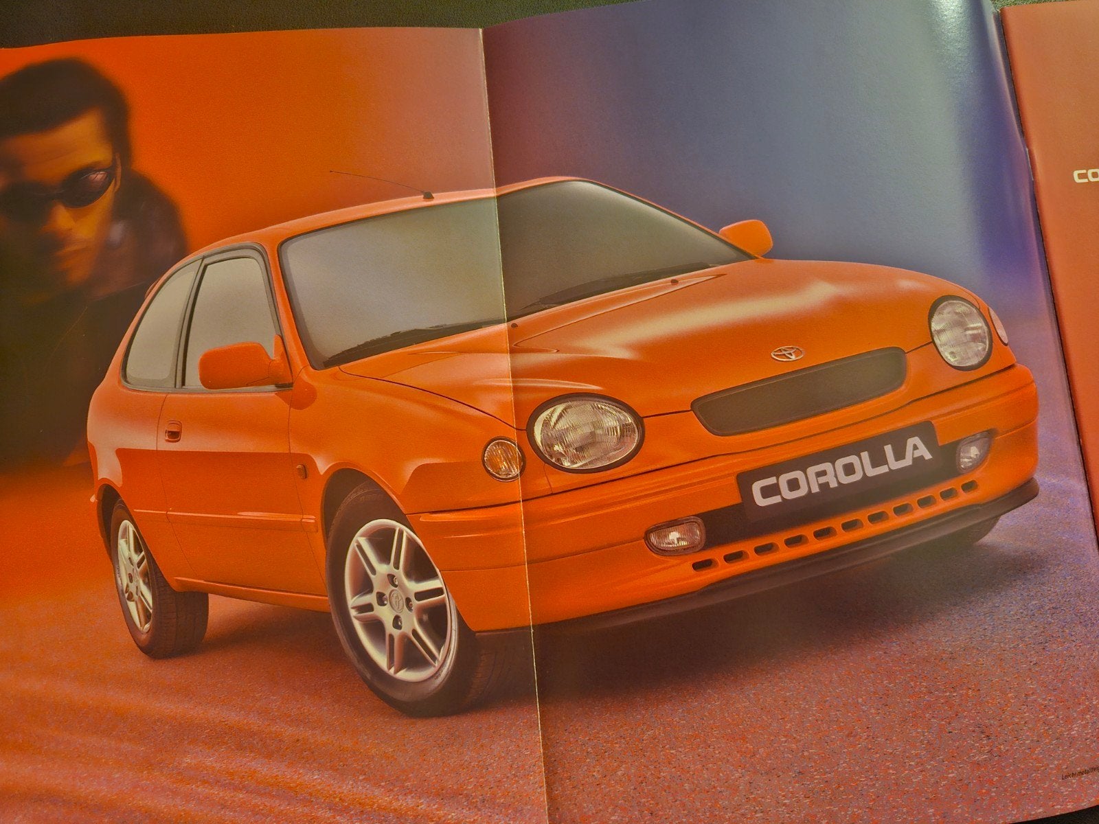 Foto 2 van Brochure Toyota Corolla G6 1997 Zwitsers