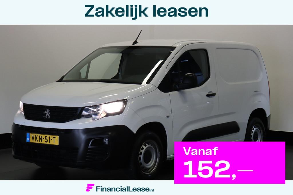 Peugeot Partner 1.2 110PK Benzine - Airco - Navi - Cruise -, Voorwielaandrijving, Stof, Gebruikt, 1199 cc