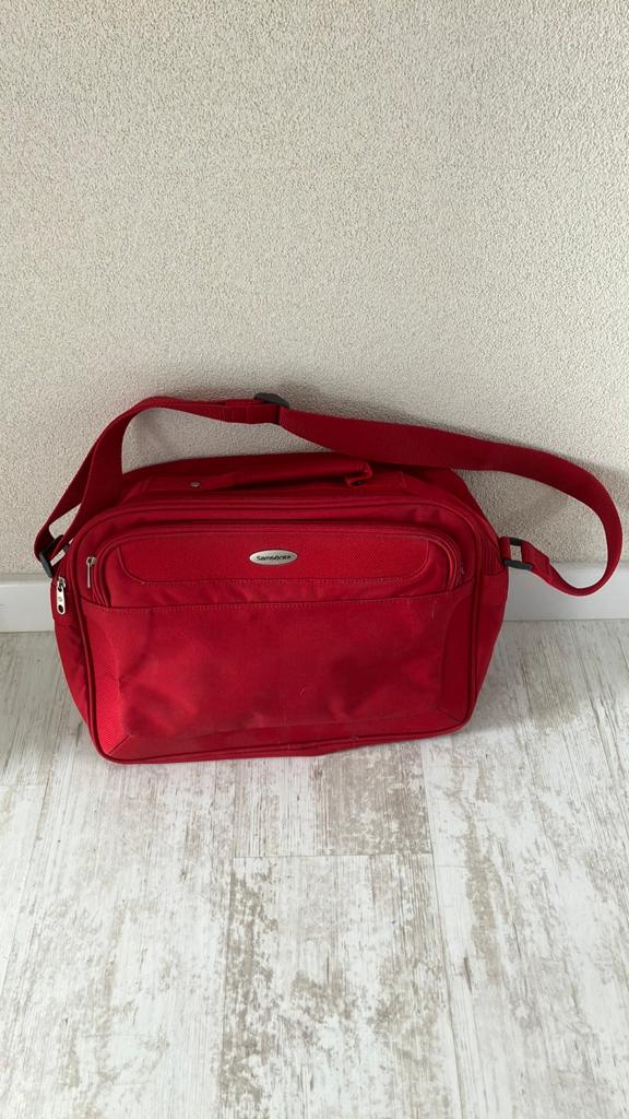 Rode Samsonite schoudertas / handbagage, Ophalen, 40 tot 60 cm, Gebruikt, Minder dan 20 cm