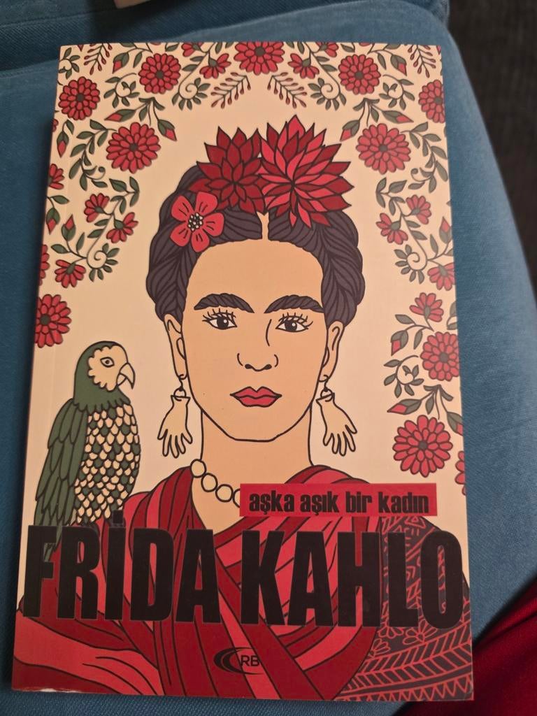 Frida Kahlo aşka âşık bir kadın turks, Ophalen