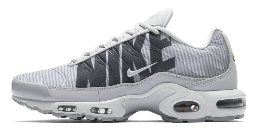 Nike Air Max Plus Summit White Smoke Grey | Maat 44 | €44,95, Wit, Nike, Nieuw, Ophalen of Verzenden