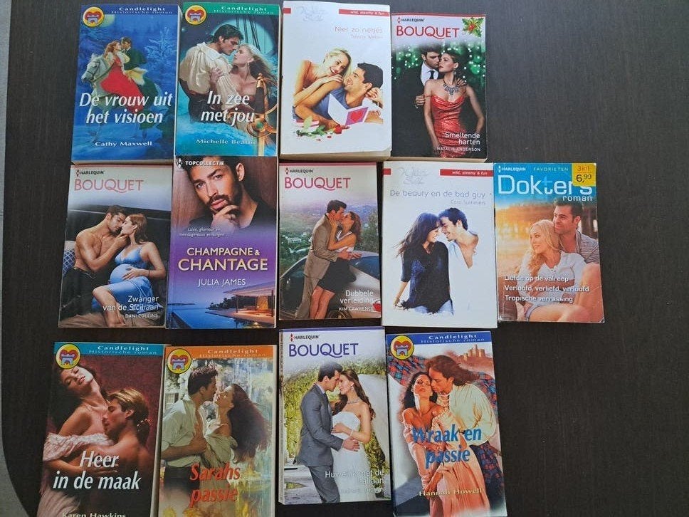 Candlelight & Harlequin Bouquet boekjes - 13 stuks, Boeken, Ophalen of Verzenden, Gelezen