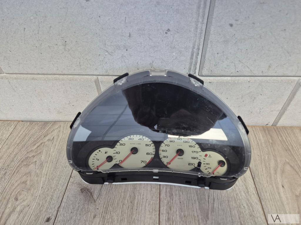 Tellerklok / Cockpit voor Peugeot 206 ROLAND GARROS 2stekker, Gebruikt, -, -, Ophalen of Verzenden