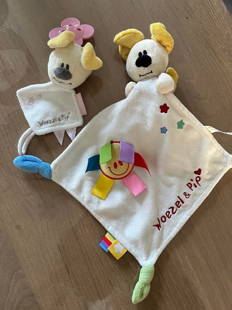 Leuk Woezel & Pip tutteldoekje en speendoekje, Ophalen of Verzenden, Zo goed als nieuw, Hond