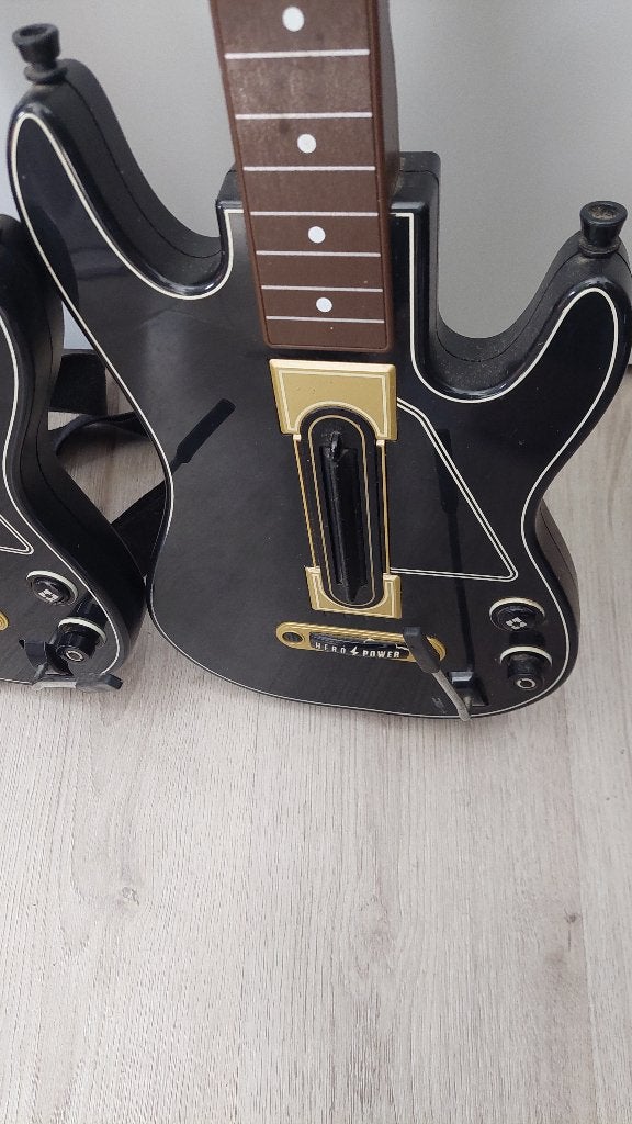 1x Guitar hero universeel ZONDER DONGLE Model 0000654, Gebruikt, Gitaar, Drumstel of Dj-set, PlayStation 3, Ophalen of Verzenden