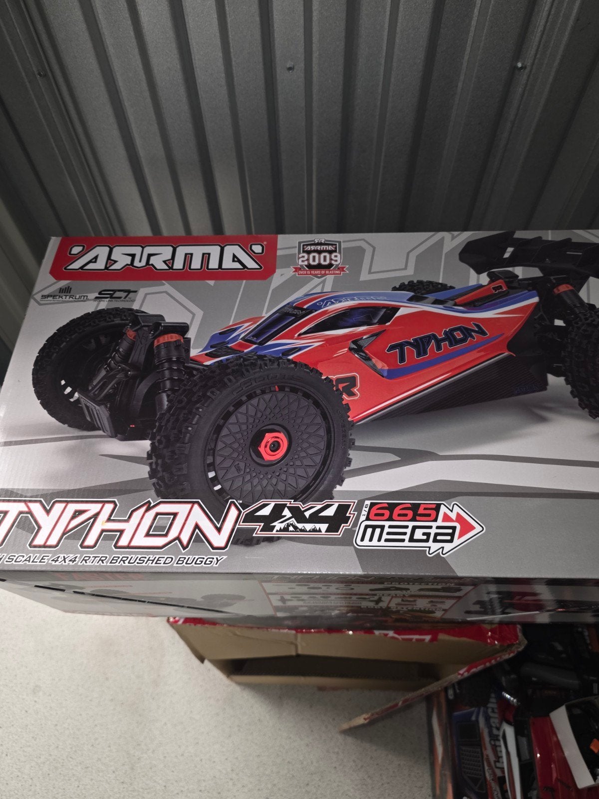 ARRMA Typhon 4x4 550 Mega RTR Geborstelde Buggy, Hobby en Vrije tijd, Elektro, Auto offroad, Nieuw, Ophalen of Verzenden
