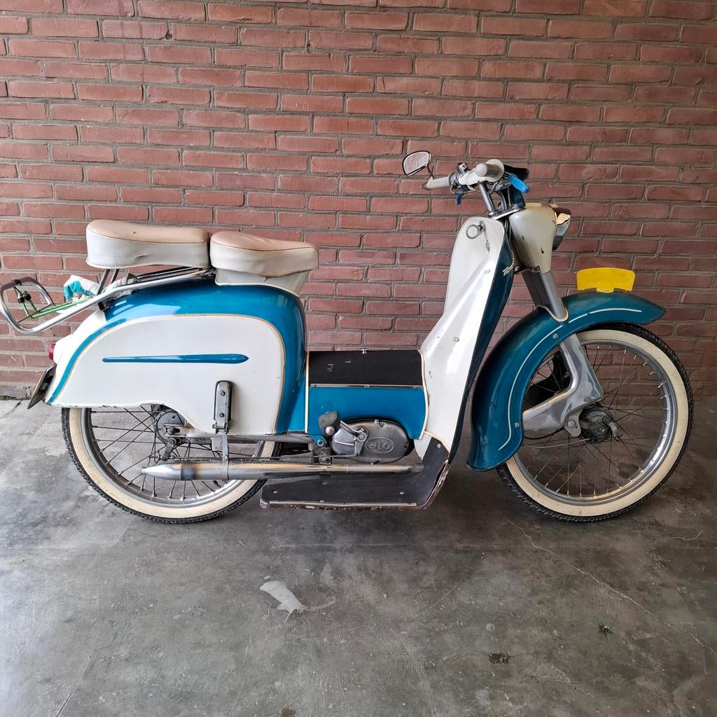 Monark monarscoot bromfiets met geel kenteken. 1960, Fietsen en Brommers, Ophalen
