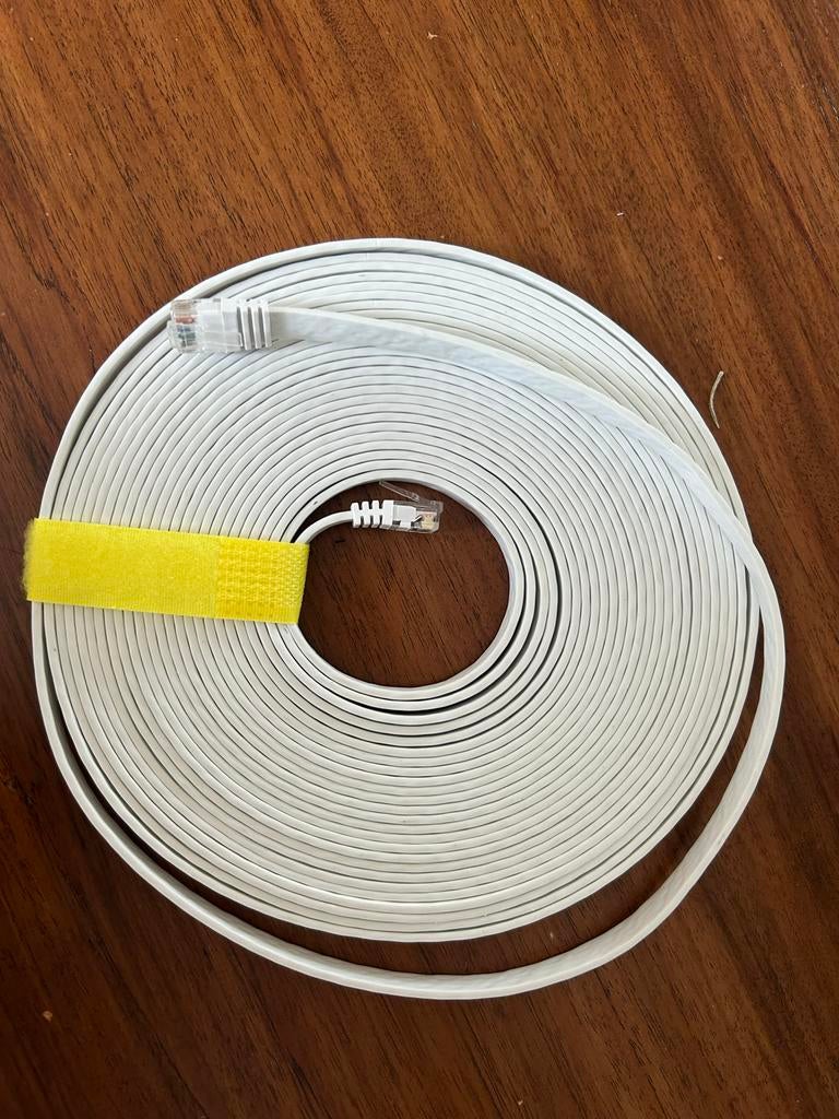Nieuwe 10 meter platte internetkabel (wit), Ophalen of Verzenden, Nieuw