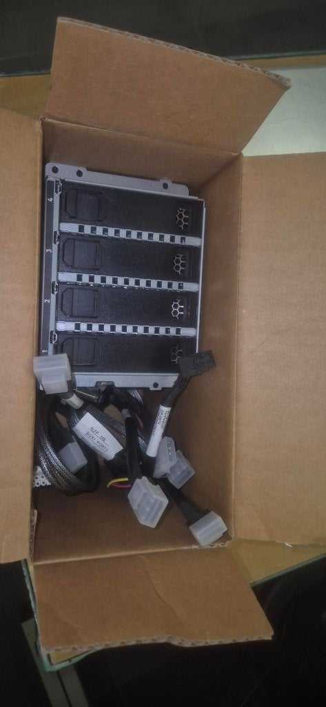 HPE 869491-B21 ML110 Gen10 4LFF Cage Kit 874031-001, Computers en Software, Servers, Ophalen of Verzenden, Nieuw, Onbekend