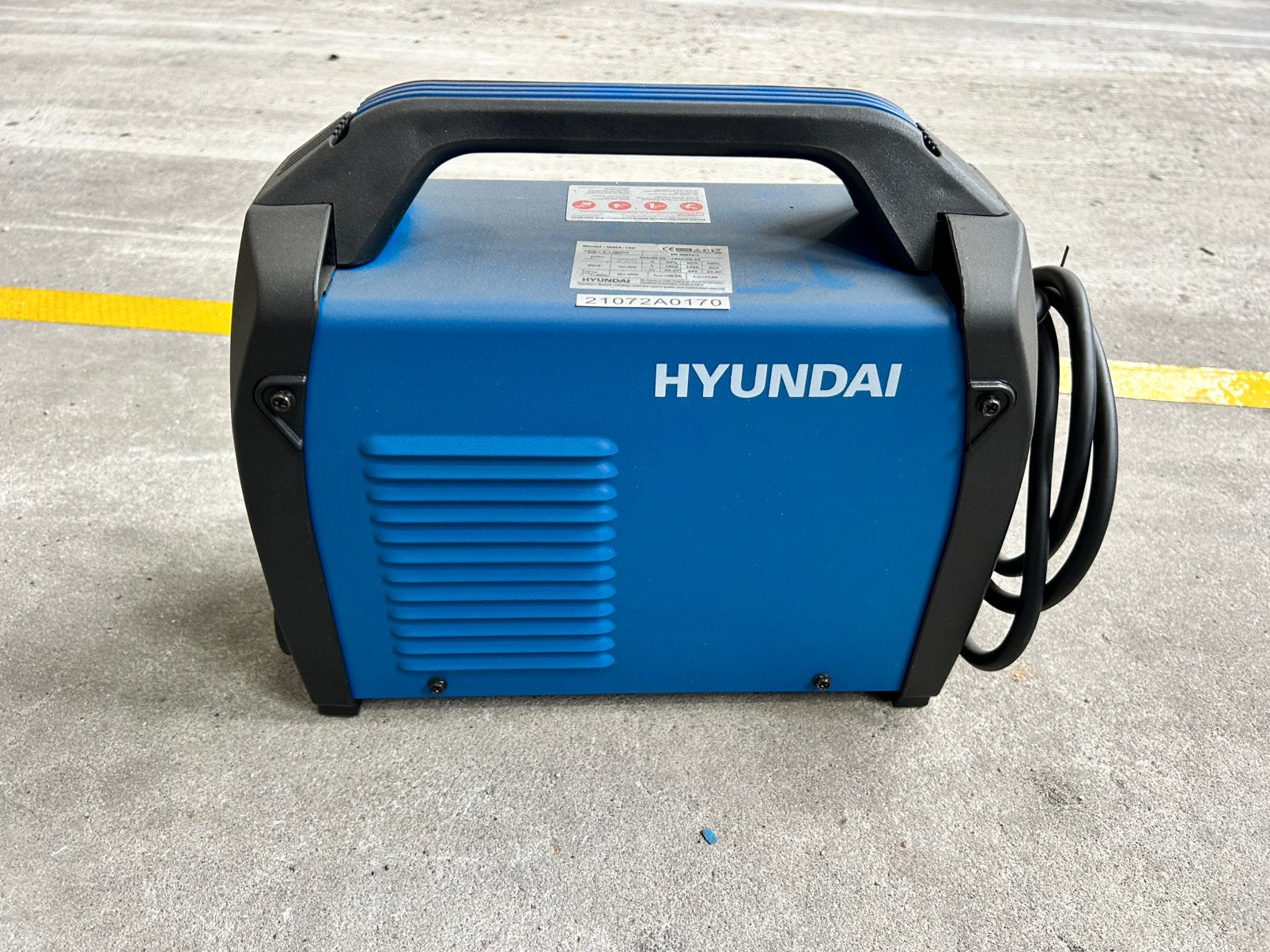 hyundai DC inverter MMA Welder, Ophalen of Verzenden, Zo goed als nieuw, 150 tot 250 ampère, Inverter