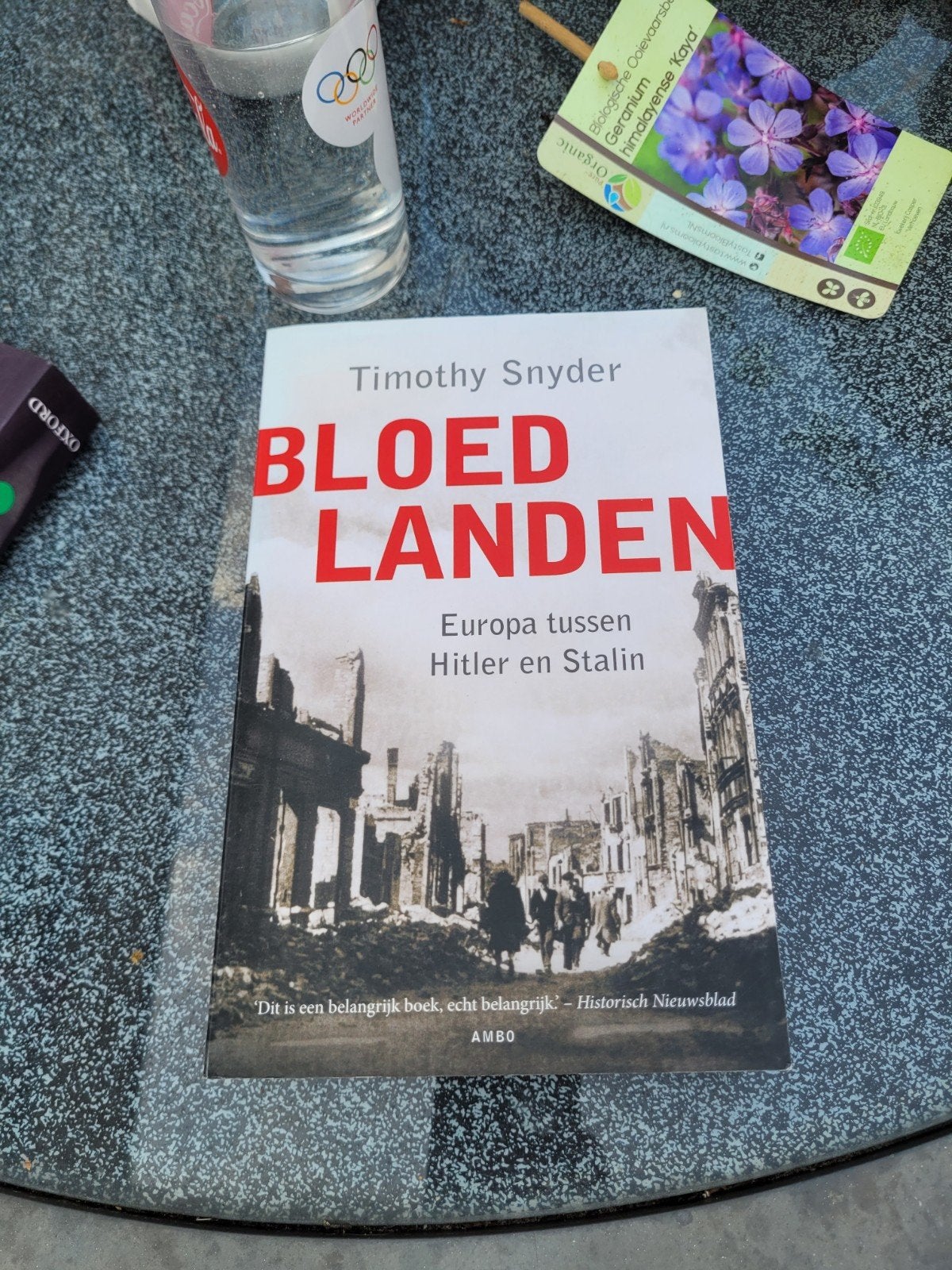 Bloedlanden: Europa tussen Hitler en Stalin, Boeken, Ophalen of Verzenden, Zo goed als nieuw