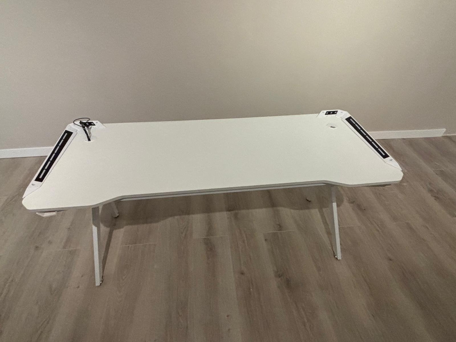 Gamingbureau Wit 160x60cm, Ophalen, Zo goed als nieuw, Wit, Gamingbureau