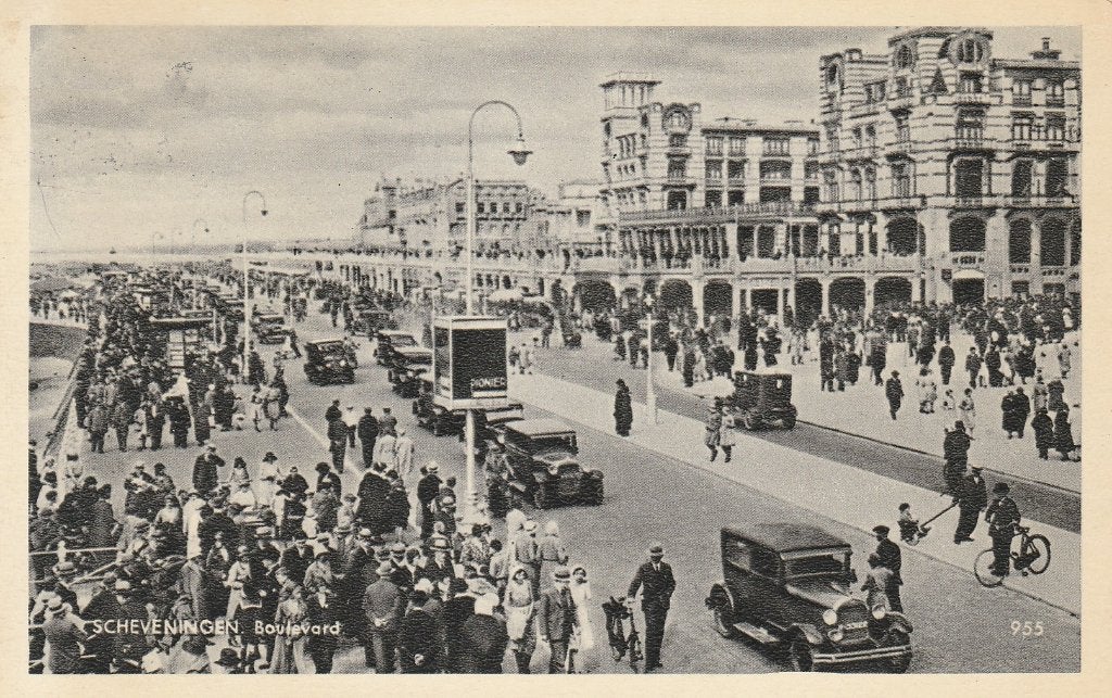 Scheveningen  zeer oude auto,s, Ophalen of Verzenden, 1920 tot 1940, Gelopen, Zuid-Holland
