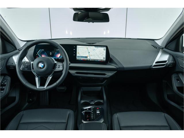 BMW 1 Serie 120 Automaat / Trekhaak / Achteruitrijcamera / C, Auto's, 156 pk, Met garantie (alle), Bedrijf, 19 km/l