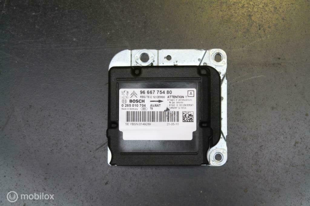 Airbag module Peugeot 3008 (2009-2016)