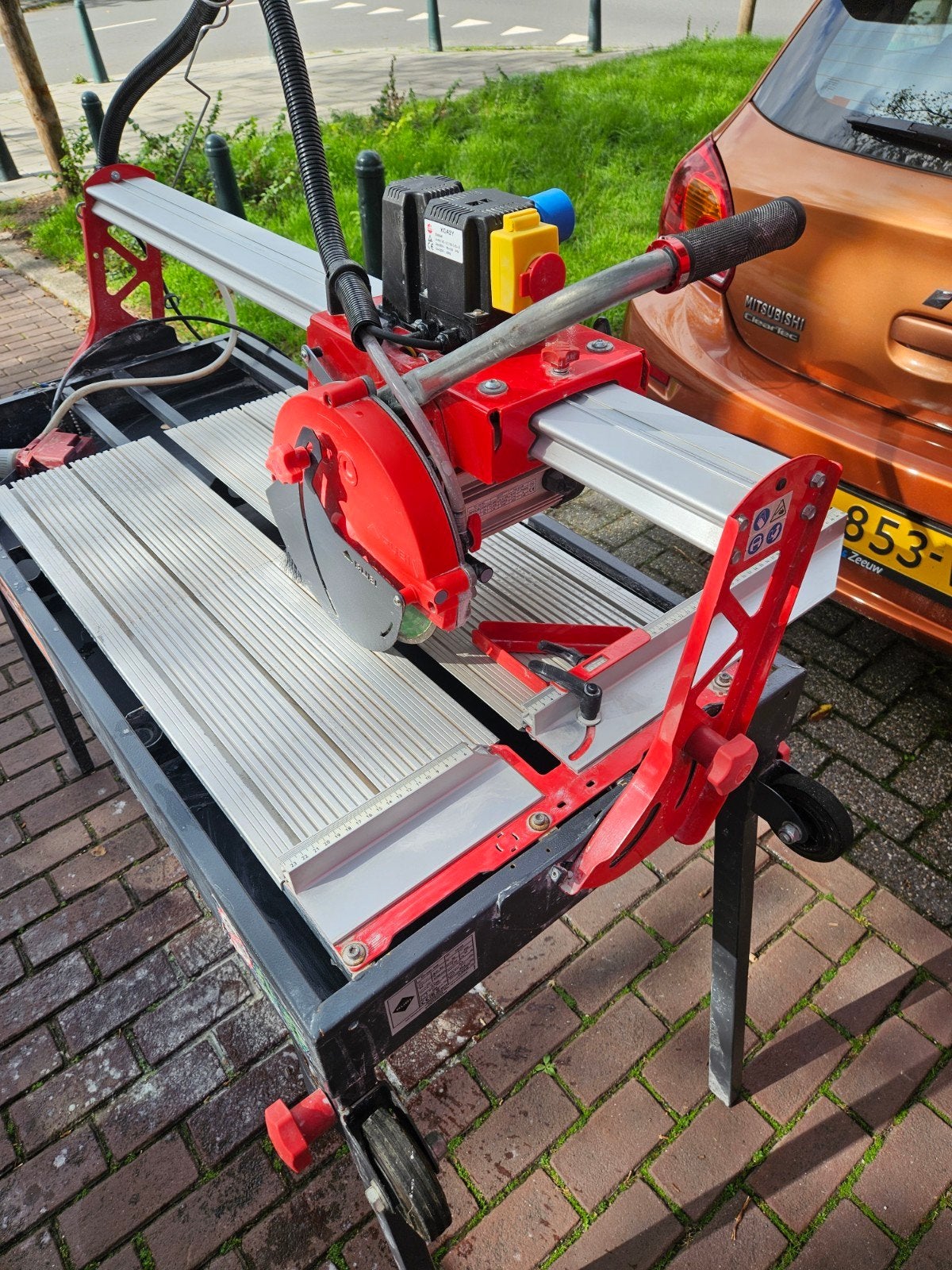 Rubi DC-250 tegelzaag - Professionele zaagmachine, Ophalen, Gebruikt, 70 mm of meer, Overige typen