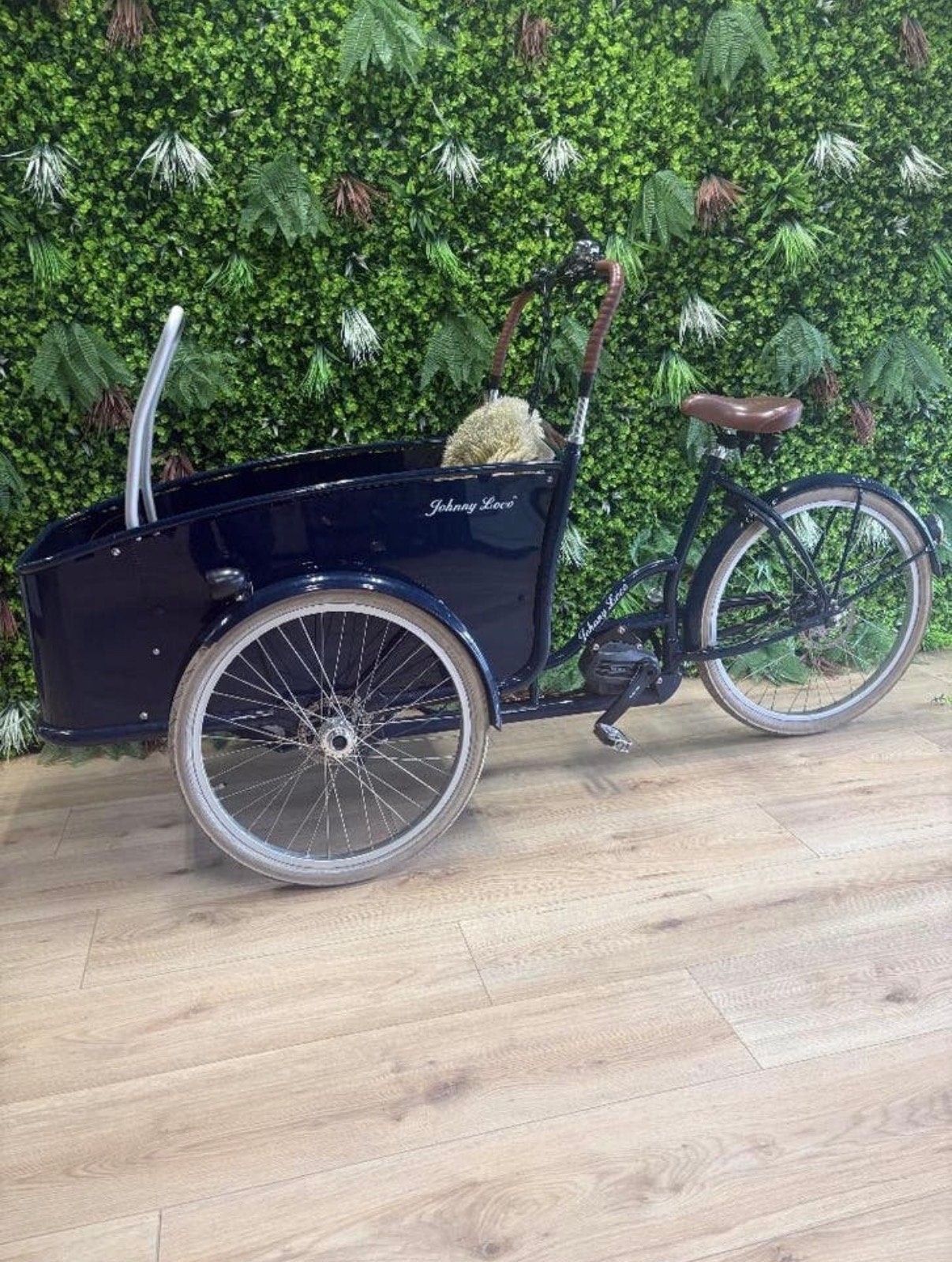 Johnny Loco bakfiets, Ophalen, Elektrisch, Zo goed als nieuw, 2 kinderen
