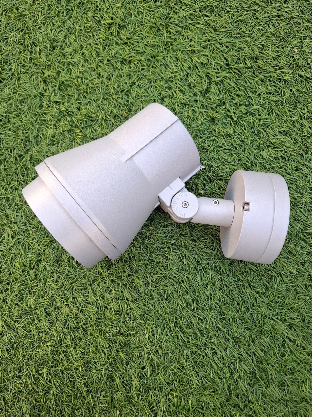 Nautilus Medium Sonic Buitenlamp Zilver E27 4 stuks aanwezig, Metaal, Overige merken, Waterbestendig, Nieuw