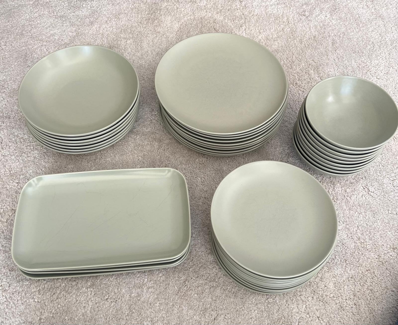 IKEA FÄRGKLAR Servies - in matgroen, Ophalen, IKEA, Zo goed als nieuw, Modern