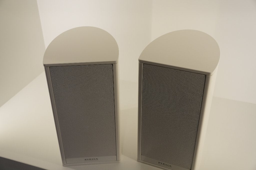 Piega Premium 301 gen1 speakers, luidsprekers, wit, Ex-Demo, Overige merken, Gebruikt, 120 tot 150 watt, Ophalen of Verzenden