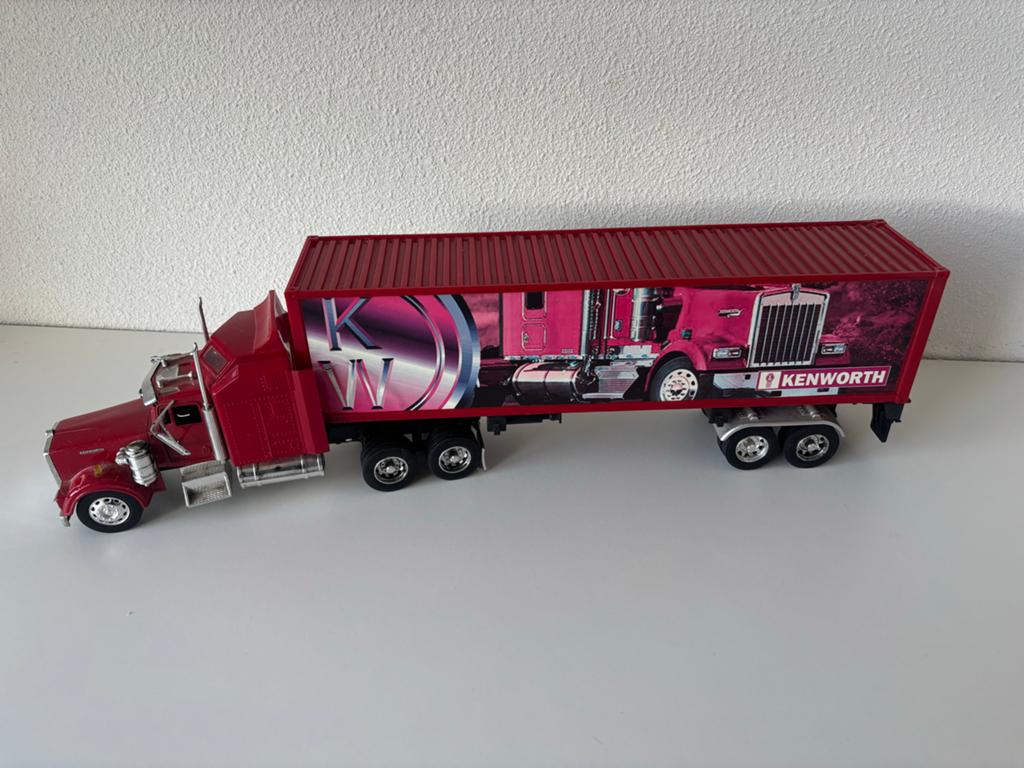 Kenworth W900 modeltruck met trailer, rood, 1:32 tot 1:50, Zo goed als nieuw, Truck, Ophalen