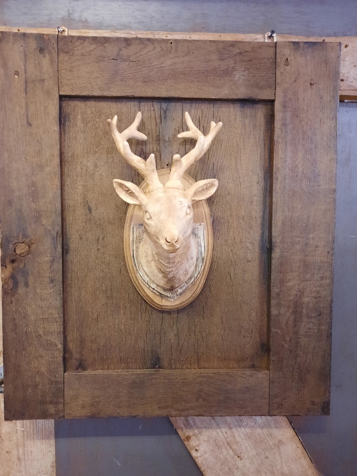 oud eiken luikje met hertenkopje herfst kerst eikenhout, Ophalen, Gebruikt, 63 cm, Hout