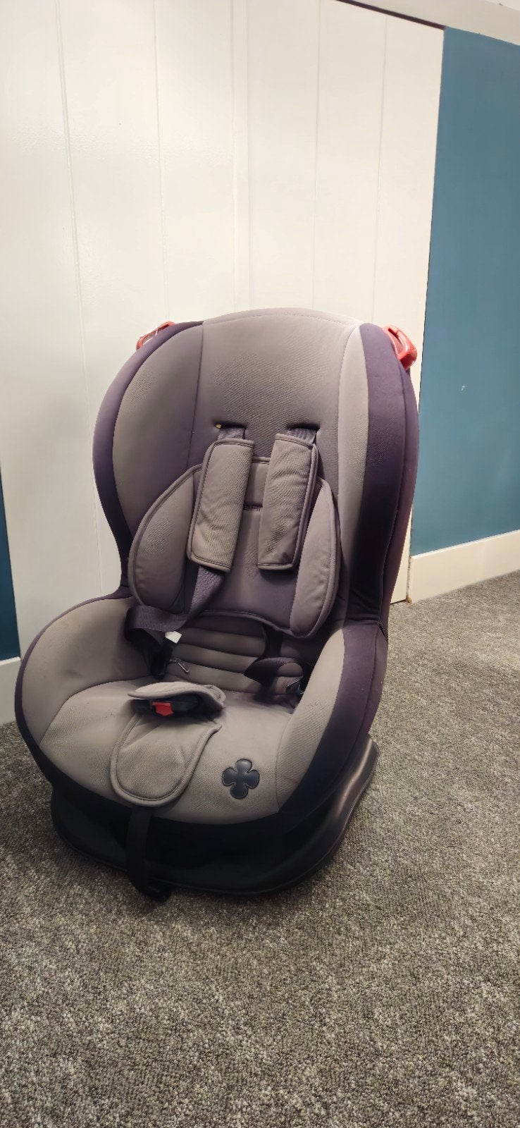 Kidsriver Evi Autostoel 9-25 kg - Gebruikt, Verstelbare rugleuning, 9 t/m 36 kg, Ophalen, Overige merken