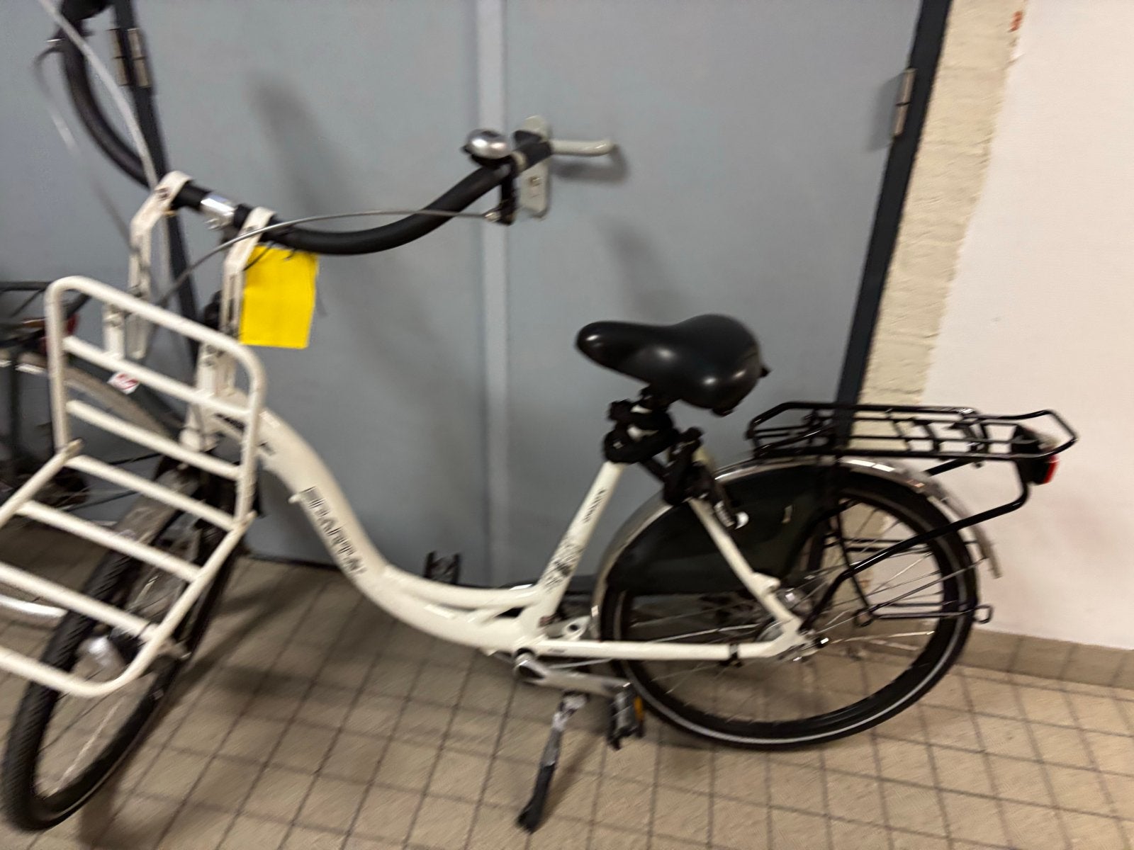 Sparta Amazone Damesfiets - Wit met voordrager, Ophalen, Sparta, 50 tot 53 cm, Schijfrem