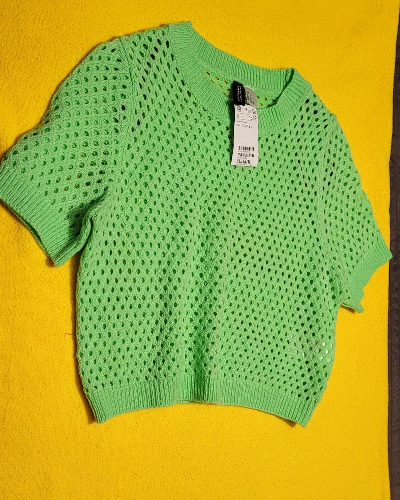 Nieuw H&M Divided Groen Gehaakt Cropped Topje Maat S/M, Kleding | Dames, T-shirts, H&M Divided, Nieuw, Ophalen of Verzenden, Korte mouw