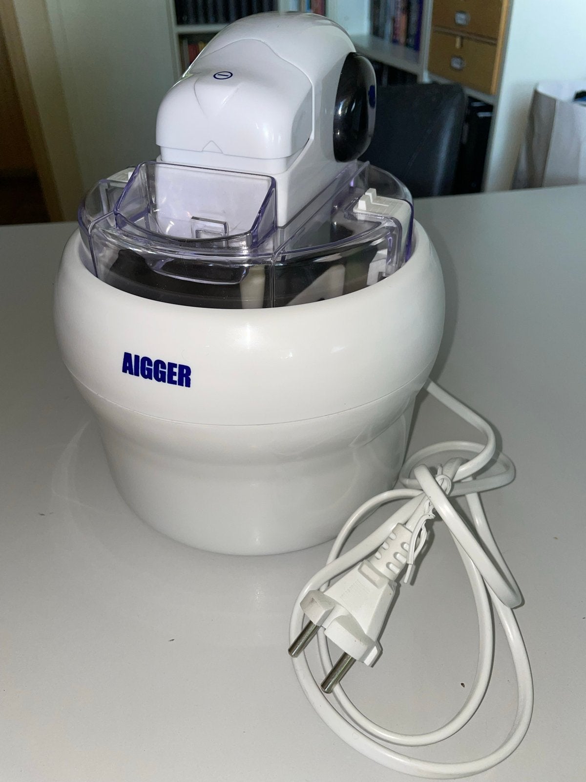 AIGGER IJsmachine - Nauwelijks gebruikt, Ophalen of Verzenden, Zo goed als nieuw