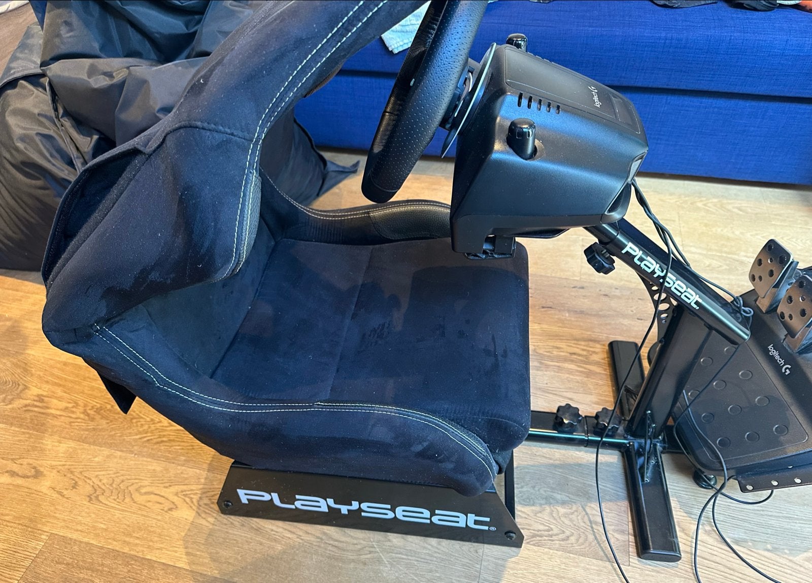 Race stoel met stuur en pedalen - Opvouwbaar, topstaat, Spelcomputers en Games, Ophalen of Verzenden, Overige merken, Zo goed als nieuw