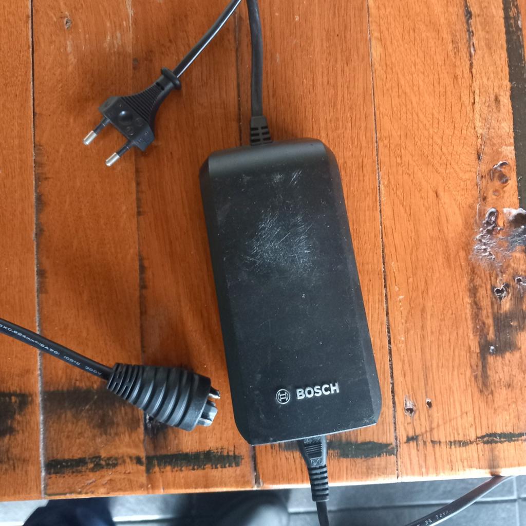 Bosch eBike Compact Oplader 36V 2A BCS230, Ophalen of Verzenden, Gebruikt