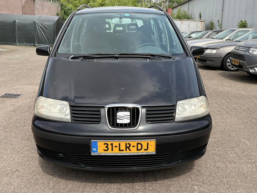 Seat Alhambra 2.0 85KW 2003 Zwart, Auto's, Voorwielaandrijving, Stof, 1800 kg, 4 cilinders